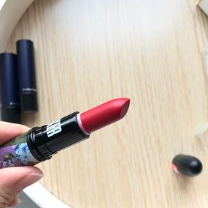 💝Free Gift💝MAC Ruby Woo 707 RETRO MATTE Lipstick